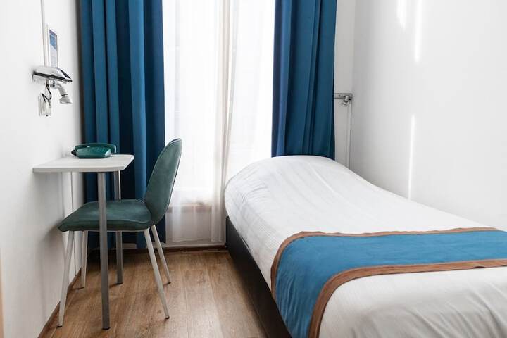 Room 14 of 58
