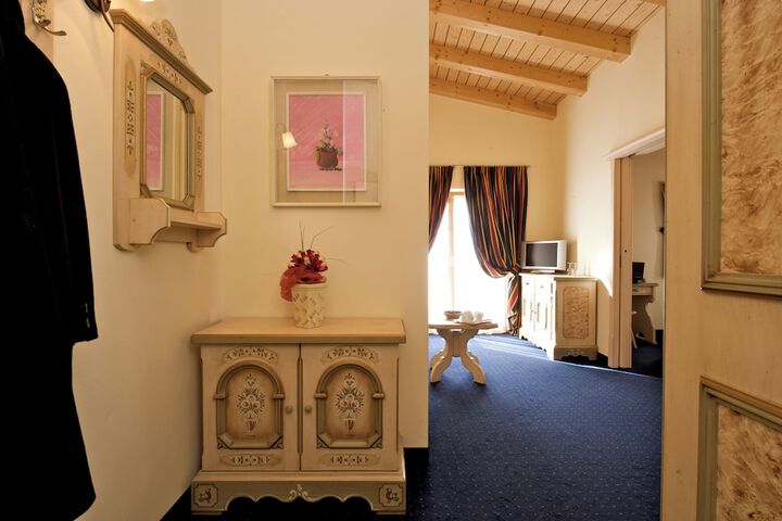 Room 41 of 79