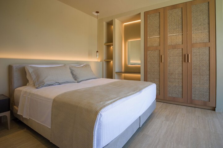 Room 14 of 312