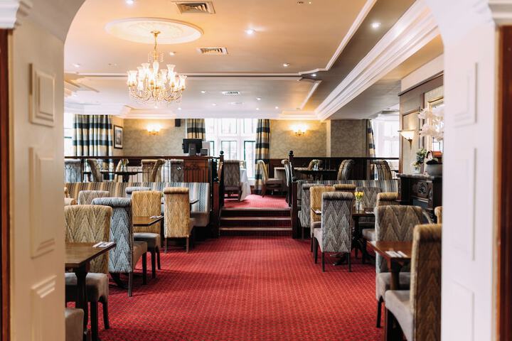 Dining Photos