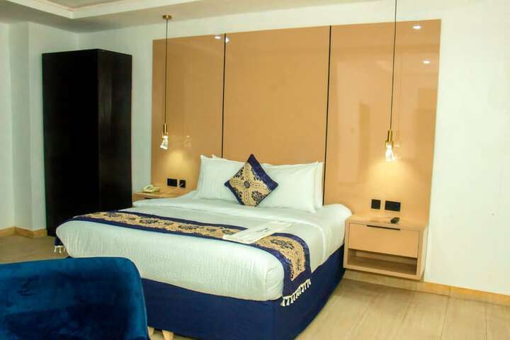 Room 20 of 51