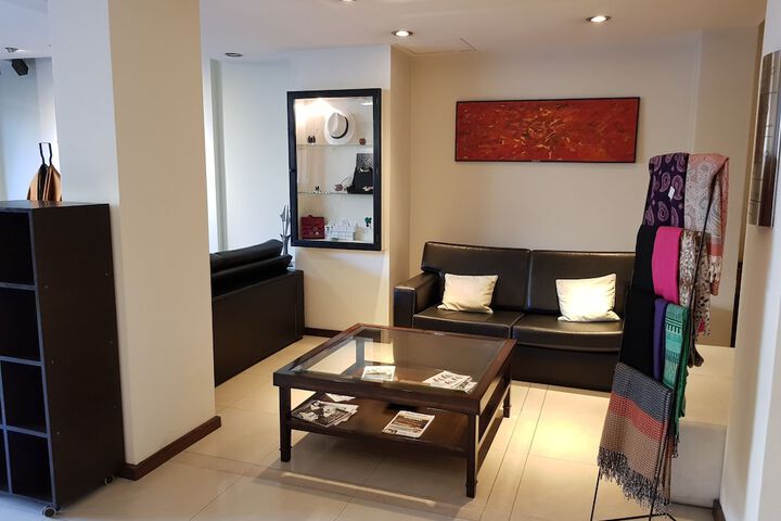 Guest Lobby