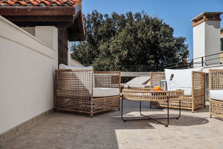 Terrace/Patio 37 of 60