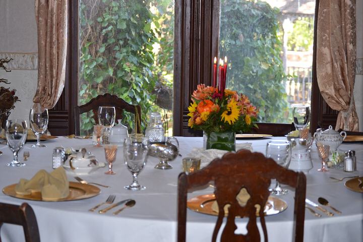 Dining 62 of 108