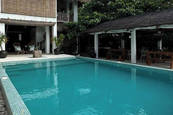 Pool 65 of 87