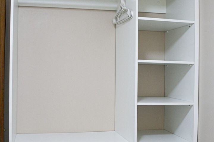Room 10 of 31