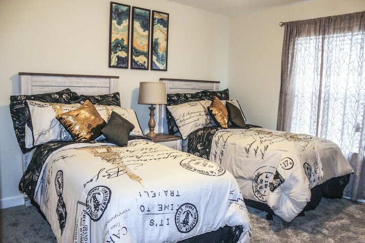 Room 140 of 414