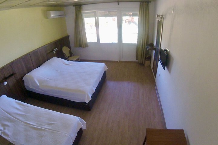Room 7 of 45