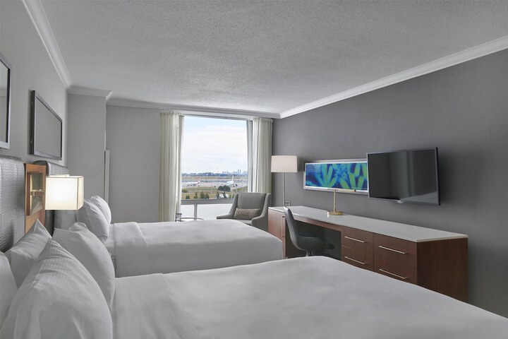 Room 13 of 80