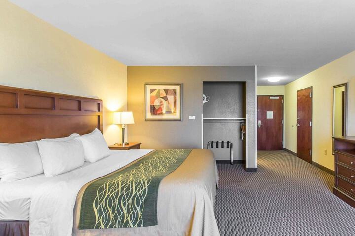 Room 5 of 39