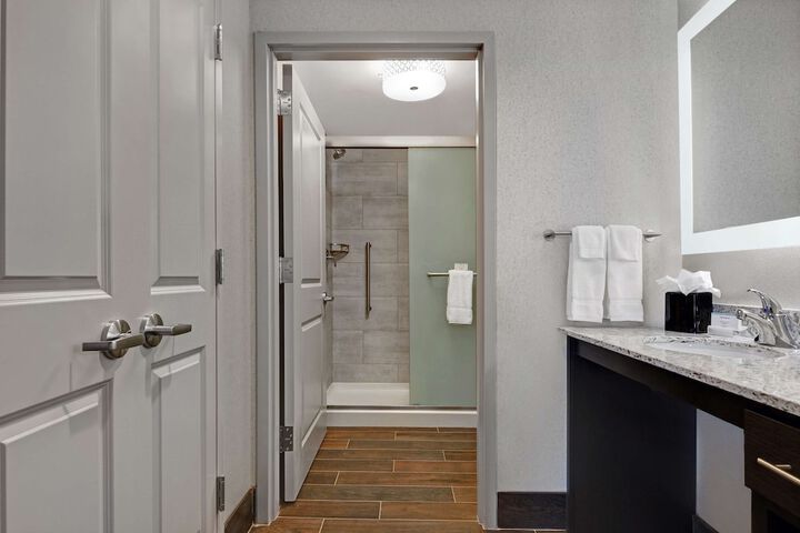 Bathroom shower