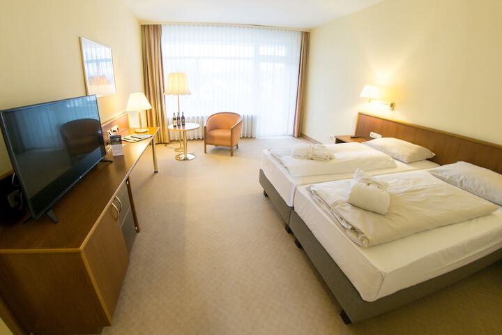 Room 2 of 24