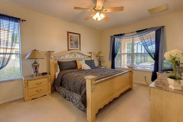 Room 2 of 60