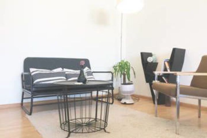 Room 46 of 100