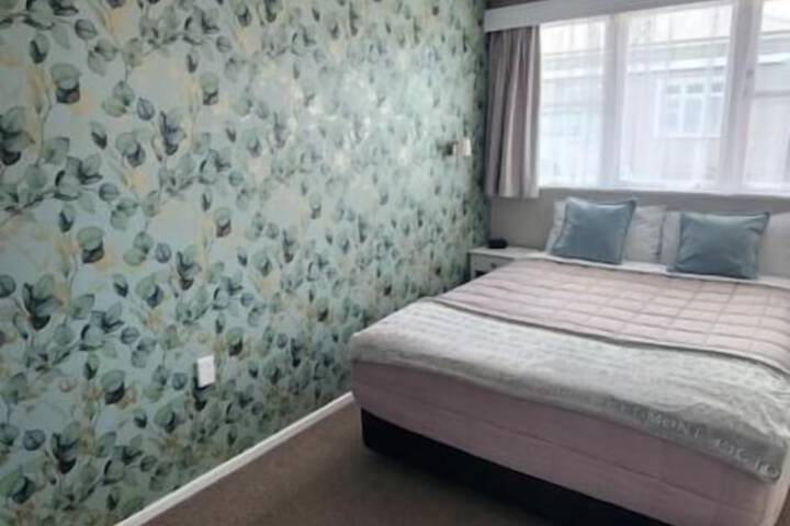 Room 3 of 45