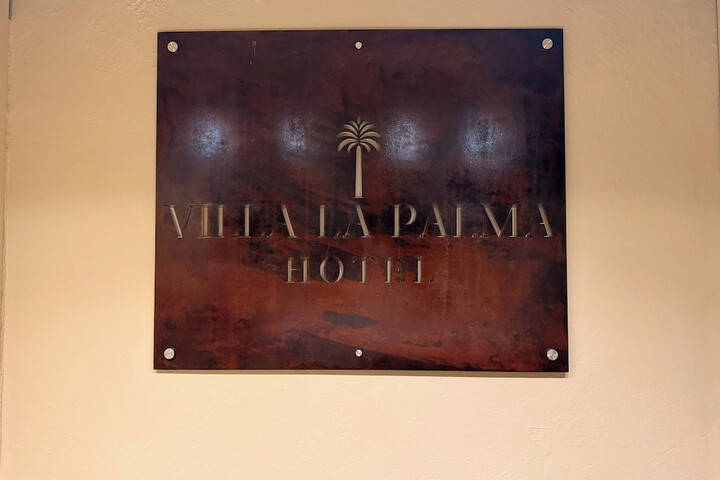 Hotel Interior 4 of 85