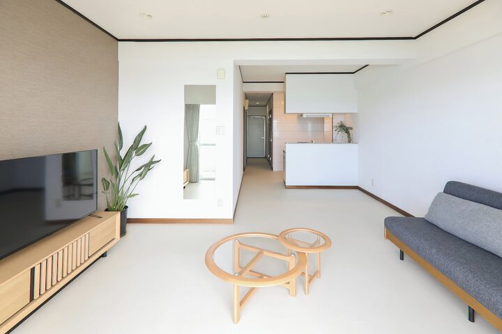 Room 18 of 130