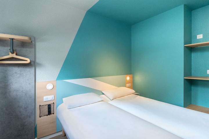Room 7 of 55