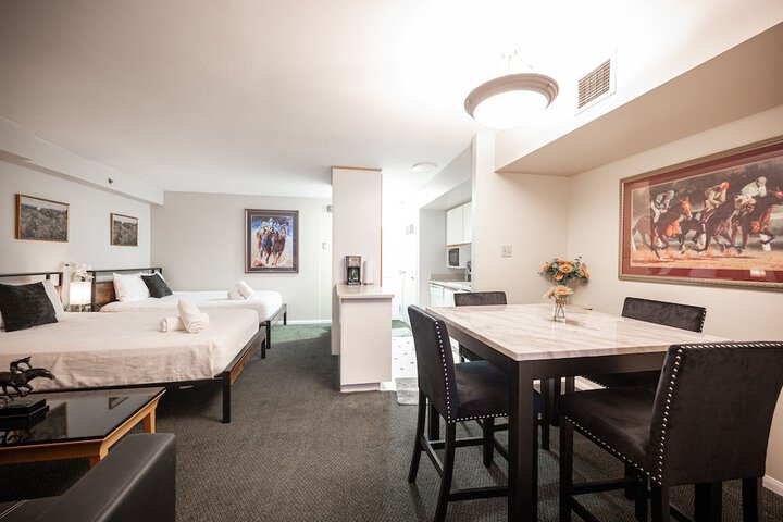 Room 17 of 45