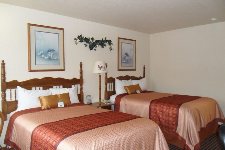 Room 4 of 37