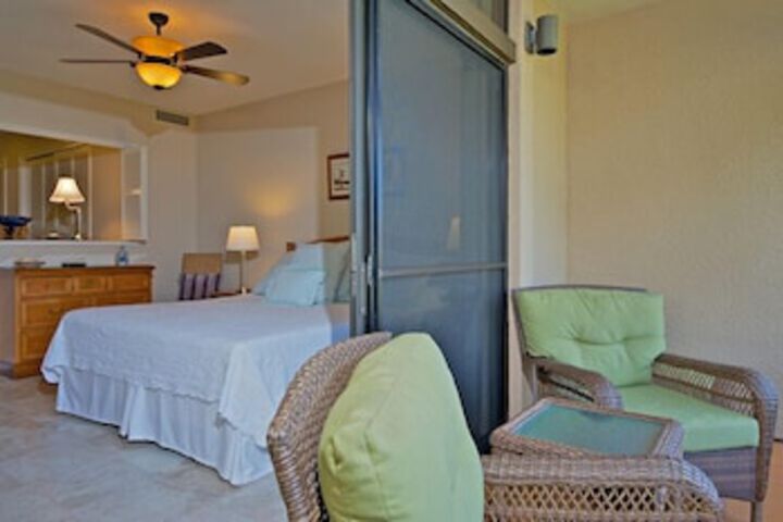 Image of Kaanapali Royal P102 by RedAwning