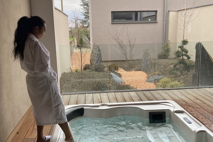 Spa 72 of 187