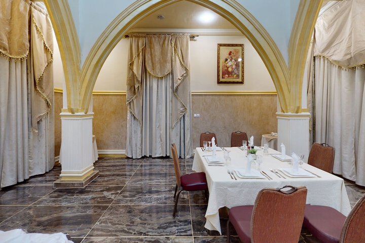 Dining 68 of 91
