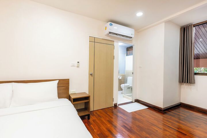 Room 16 of 63
