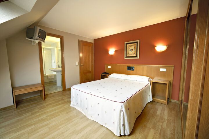 Room 12 of 56