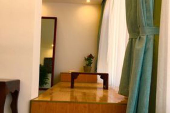 Room 20 of 23