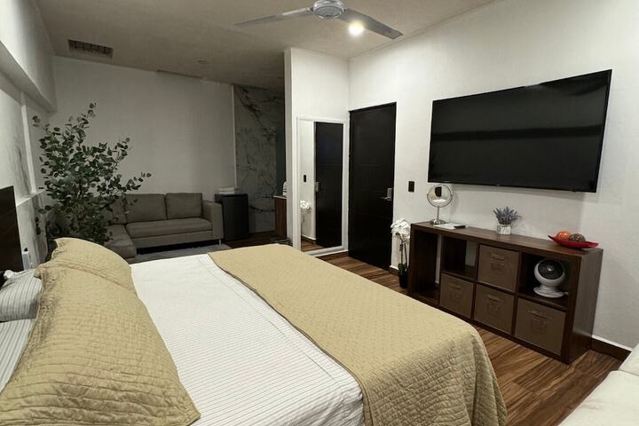 Room 5 of 54