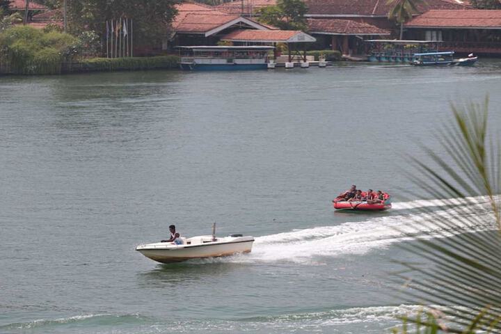 Water Sports 66 of 84