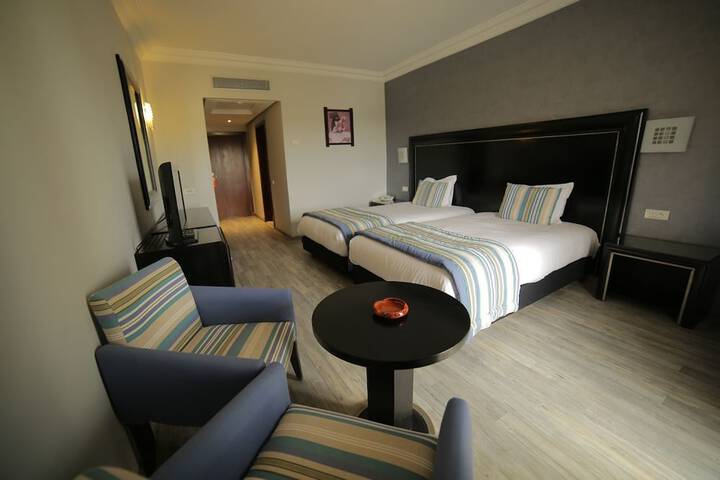 Room 5 of 22