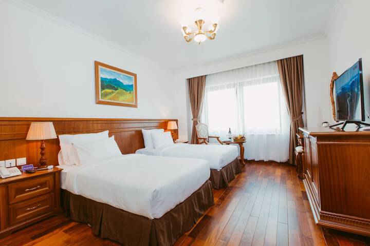 Room 7 of 20
