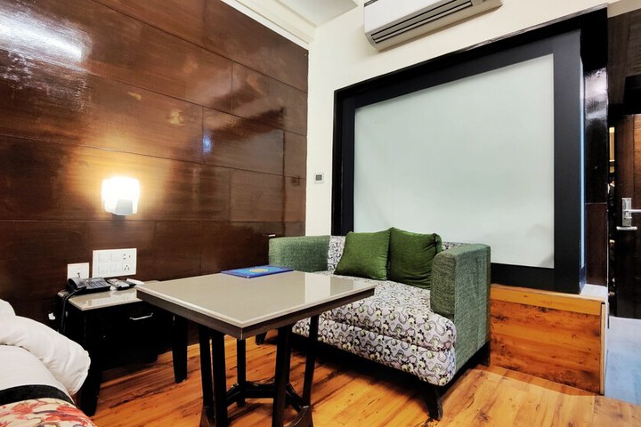 Room 29 of 43