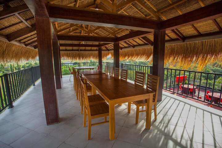 Dining Photos