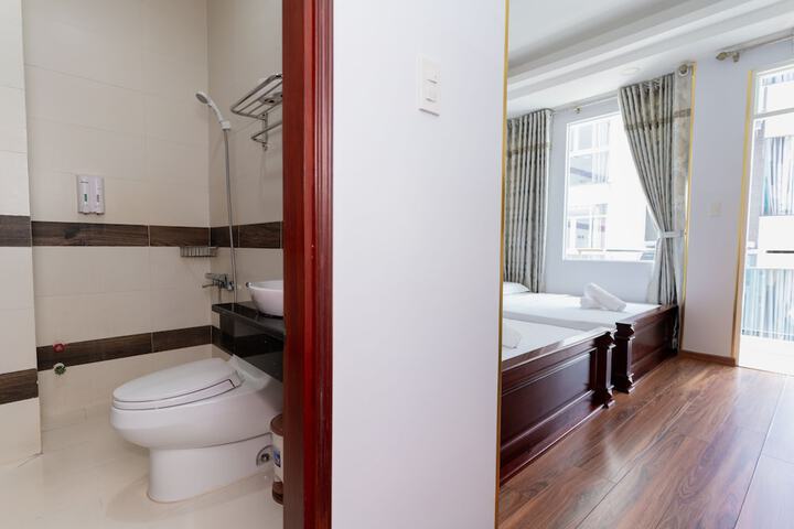 Room 19 of 21