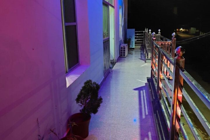 Terrace/Patio 2 of 38