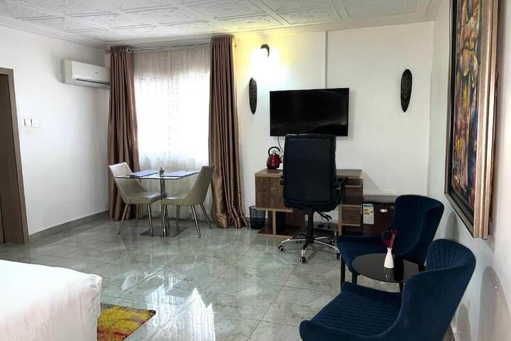 Room 3 of 50