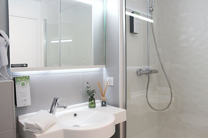 Bath Interior