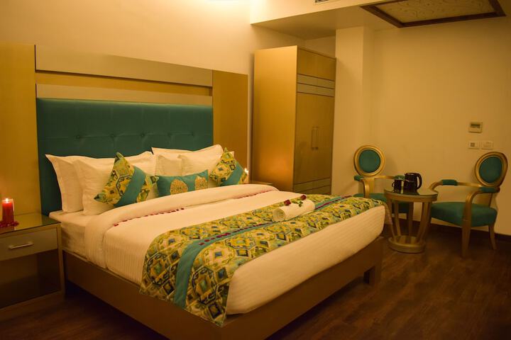 Room 15 of 43
