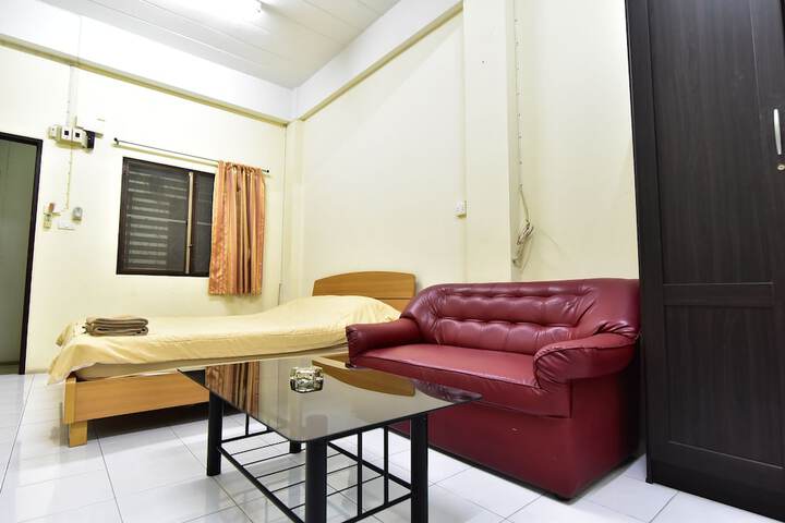 Room 3 of 36