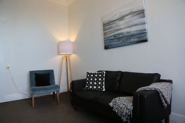 Room 27 of 63
