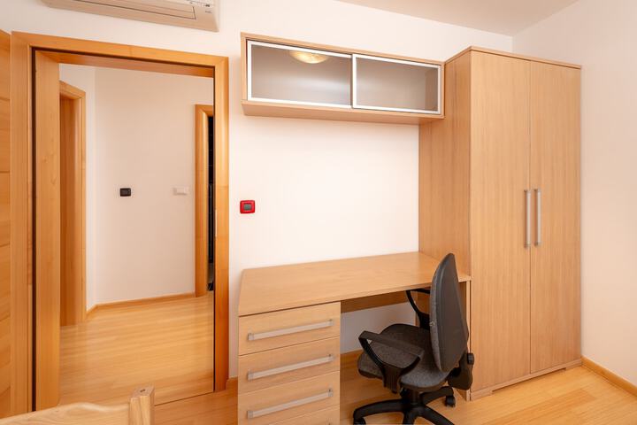 Room 10 of 54