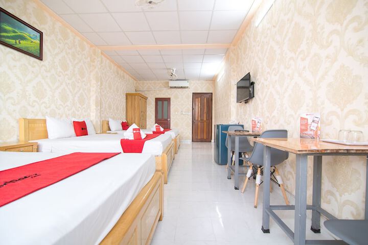 Room 4 of 29