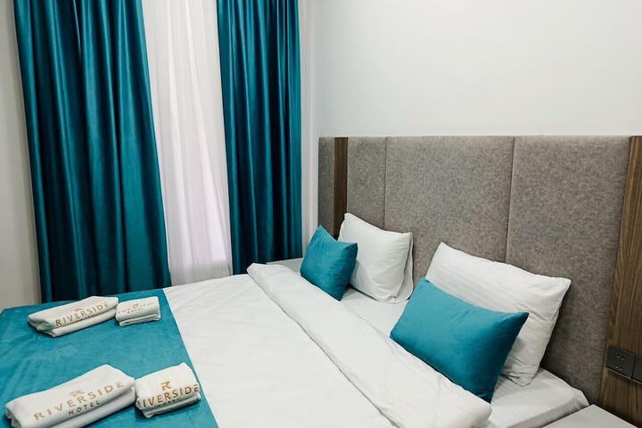 Room 6 of 31