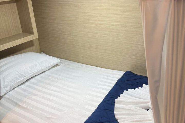 Room 54 of 128