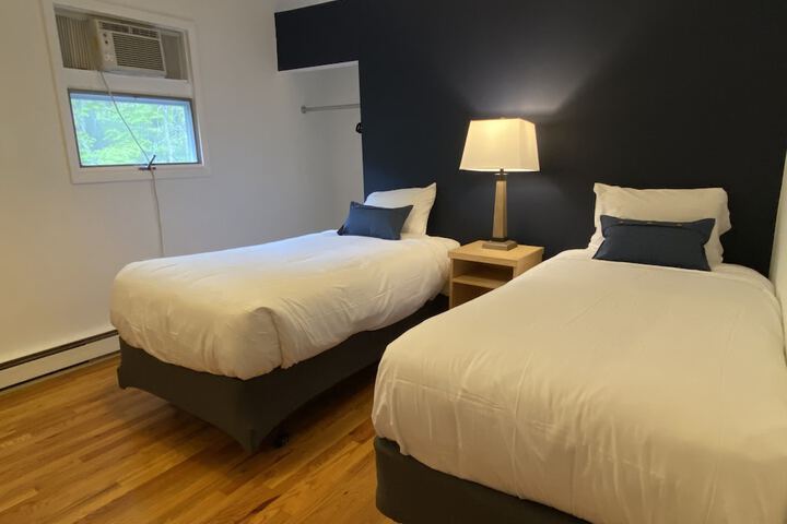 Room 40 of 110
