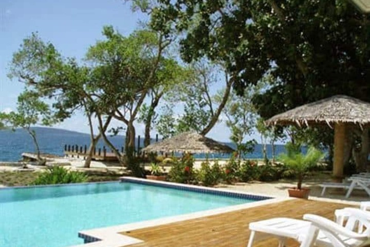 Hotel Pool