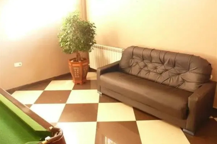 Room 14 of 26